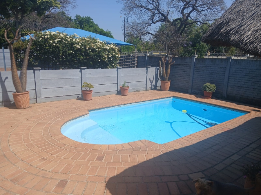 4 Bedroom Property for Sale in Bodorp North West